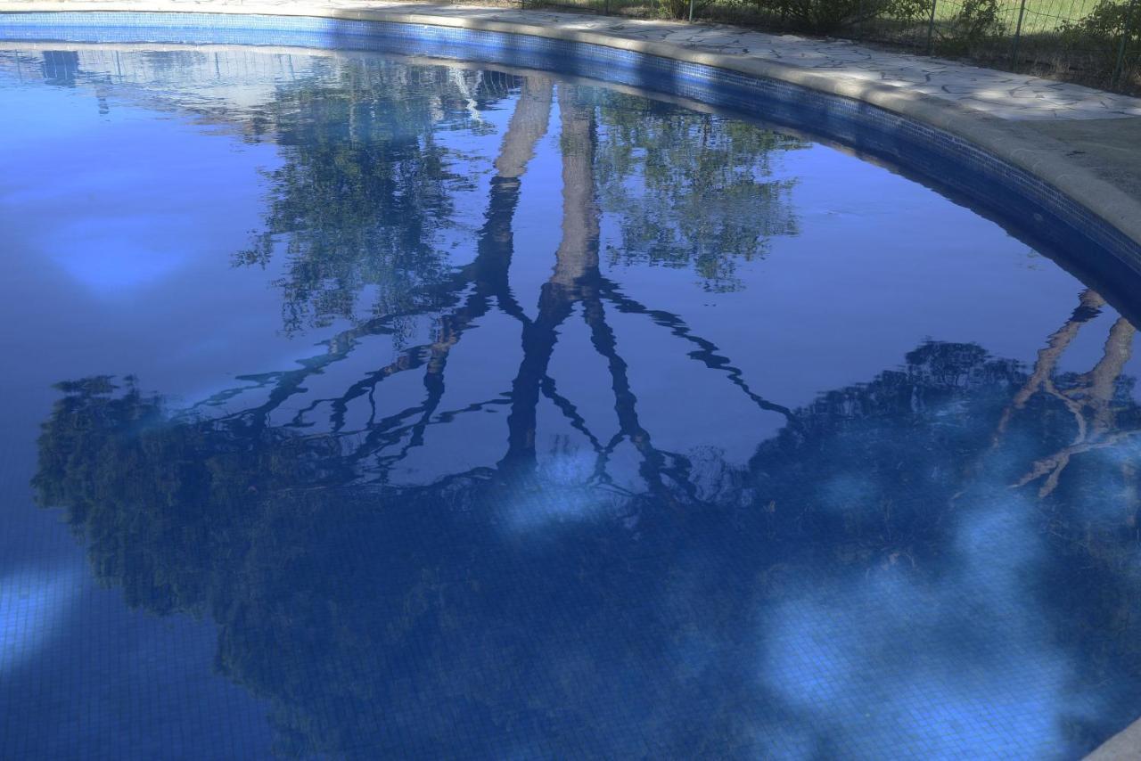 Chateau Rosemont: Family Estate with Pool & Tennis in Médoc Labarde Exterior photo